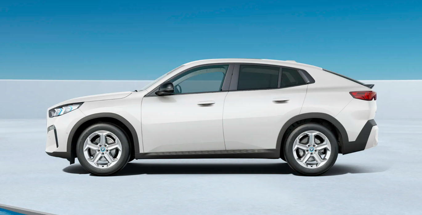 Todoterrenos BMW IX2 eDrive20 Premium Pack 150kW
