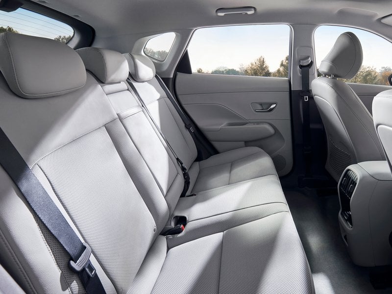 Todoterrenos HYUNDAI KONA EV FLEXX 49KWH Todoterrenos HYUNDAI KONA EV FLEXX 49KWH